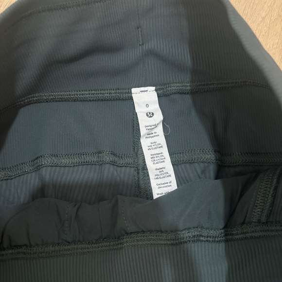 Lululemon dance pants - Picture 3 of 3